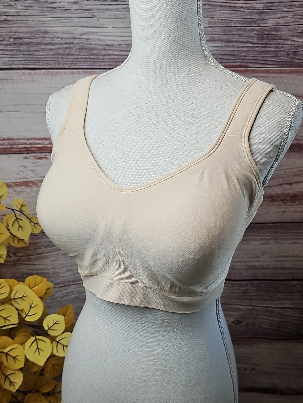 NEW SHAPERMINT TRUEKIND DAILY COMFORT WIRELESS SHAPER BRA